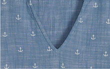 Load image into Gallery viewer, Tunic Top - Light Blue with White Anchors
